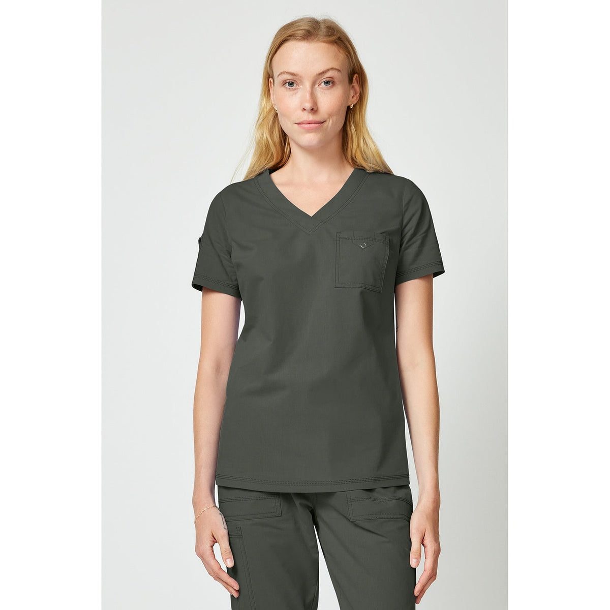 Women's Forge Tuck In Scrub Top